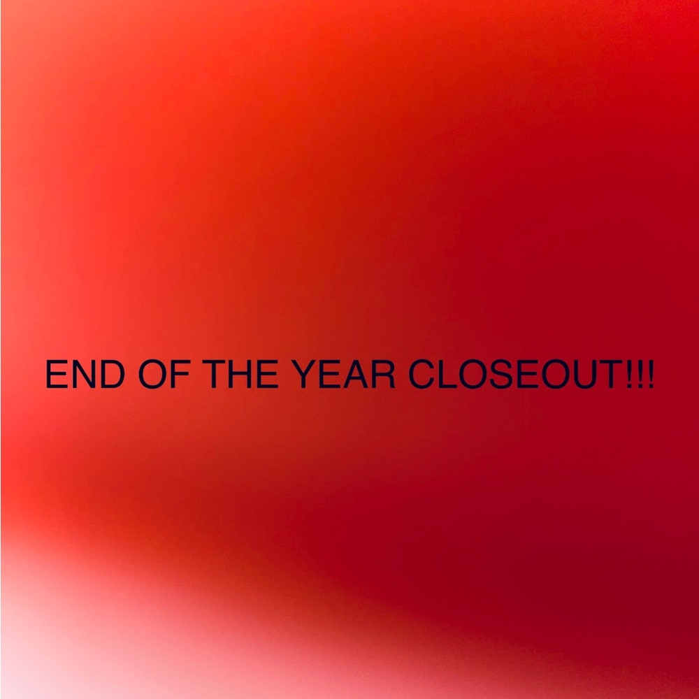 End of the year SALE☀️